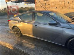 نيسان ألتيما